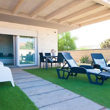 Apartment Tropical House Modern House 50m From The Sea
